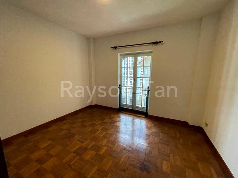 4 Bed Condo for Rent in  Wilmer House - Image 6